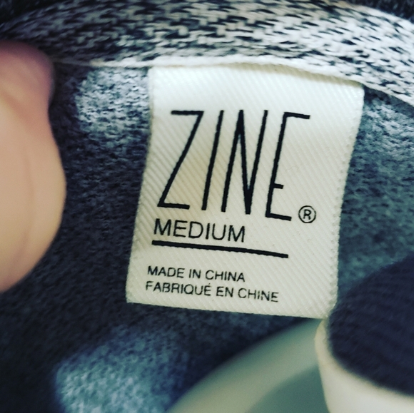 Zine Pullover Hoodie - Picture 4 of 5